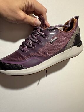 Ecco Plum and White Lace-Up Athletic Shoe